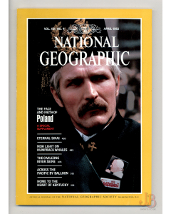 Vintage NATIONAL GEOGRAPHIC Magazine Vol.161 No. 4 April 1982 with SUPPLEMENT