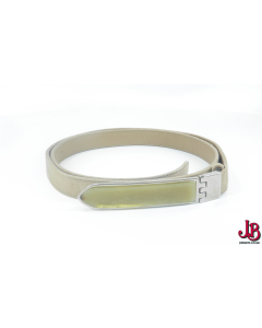 Vintage beige Ralph Lauren Suede Leather belt with faux horn buckle.

