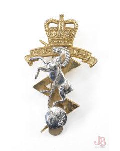 Vintage Royal Electrical Mechanical Engineers Queens Crown Cap badge Firmin REME