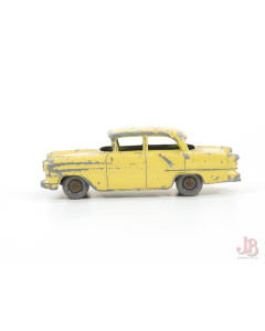 MATCHBOX LESNEY - VAUXHALL VICTOR - NO45 - yellow