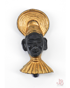 Vintage 1950s lapel clip pin badge - plastic - gold black african - tribal dress