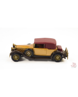 Matchbox Models of Yesteryear - Y 15-2 1930 PACKARD VICTORIA -gold red roof 1969