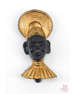 Vintage 1950s lapel clip pin badge - plastic - gold black african - tribal dress